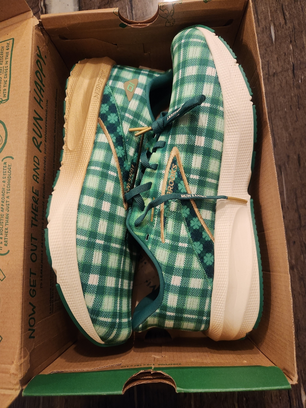 Brooks Green Plaid Athletic Running Shoes with Gold Accents